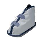 防水機能で快適！アルケア キャストシュー・WPで歩行をサポート