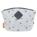 ミッフィーの可愛らしい消臭おしりふきポーチでお出かけを快適に！