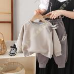 動きやすく快適！子どもにピッタリのジャージセットアップ