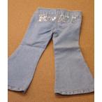 スパンコールとスリットが魅力的！ロニーのカワイイブーツカットデニム