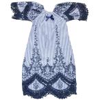 NICUで頑張る赤ちゃんのためのベビー服—退院時にぴったりな長袖ガウン