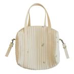 おしゃれで機能的！タイプB×オリーブのマザーズバッグが人気の理由