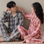 秋の夜長にぴったり！お揃いパジャマで夫婦の絆を深めよう